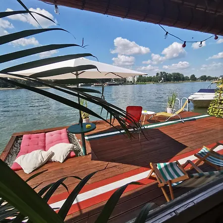 Holiday home En Chillada River House *